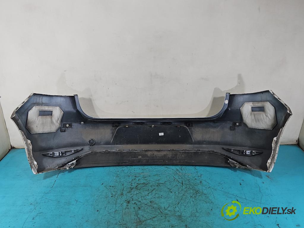 Vw Golf VII 2012-2020 1.2 TSI 86 hp manual 63 kW 1197 cm3 5- nárazník zadní 5G6807421 (Klika dveří ostatní)