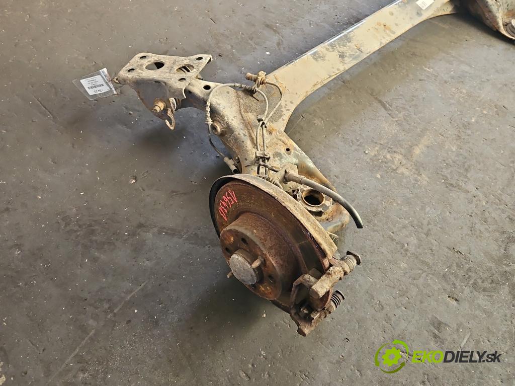 Fiat Bravo II 2007-2014 1.4 T 120 HP manual 88 kW 1368 cm3 5- zadna výstuha  (Výstuha zadná)