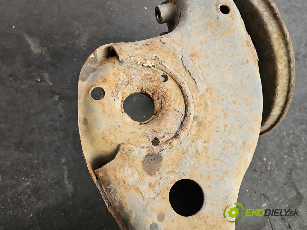 Fiat Bravo II 2007-2014 1.4 T 120 HP manual 88 kW 1368 cm3 5- zadna výstuha  (Výstuha zadná)