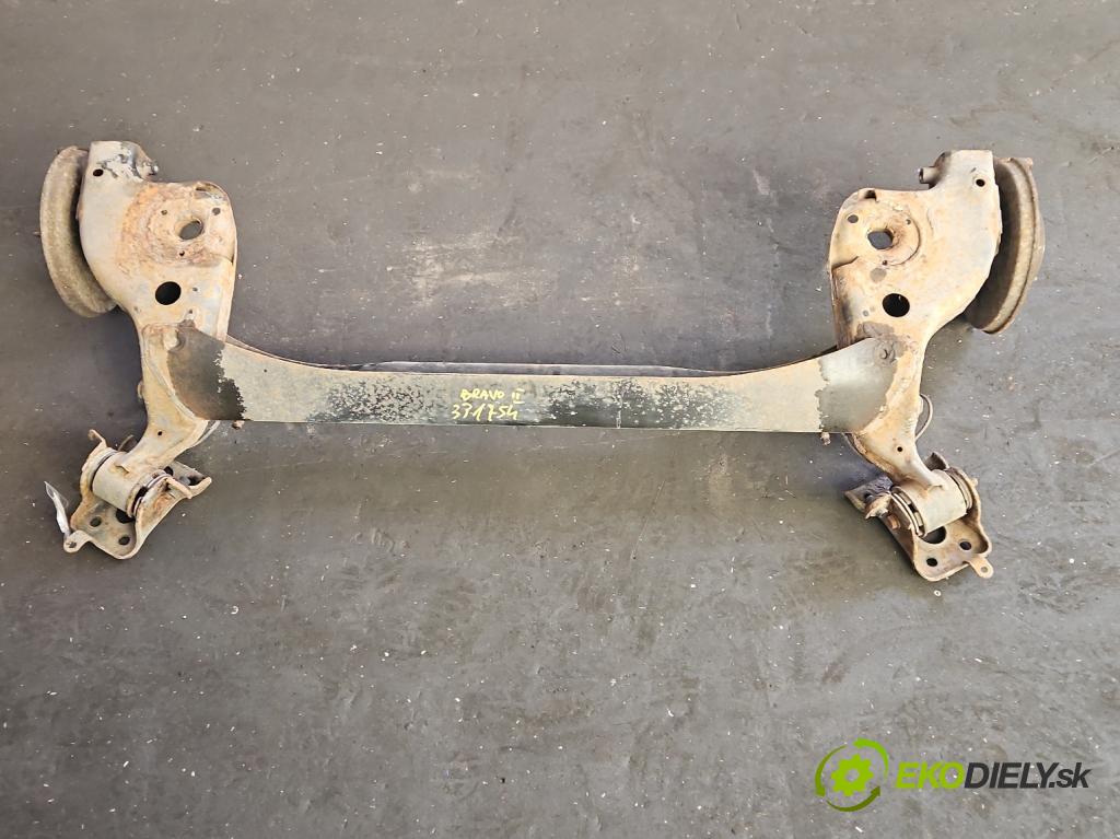 Fiat Bravo II 2007-2014 1.4 T 120 HP manual 88 kW 1368 cm3 5- zadna výstuha  (Výstuha zadná)