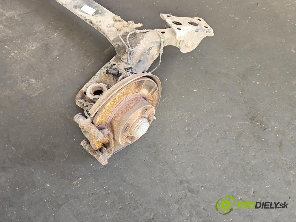 Fiat Bravo II 2007-2014 1.4 T 120 HP manual 88 kW 1368 cm3 5- zadna výstuha  (Výstuha zadná)