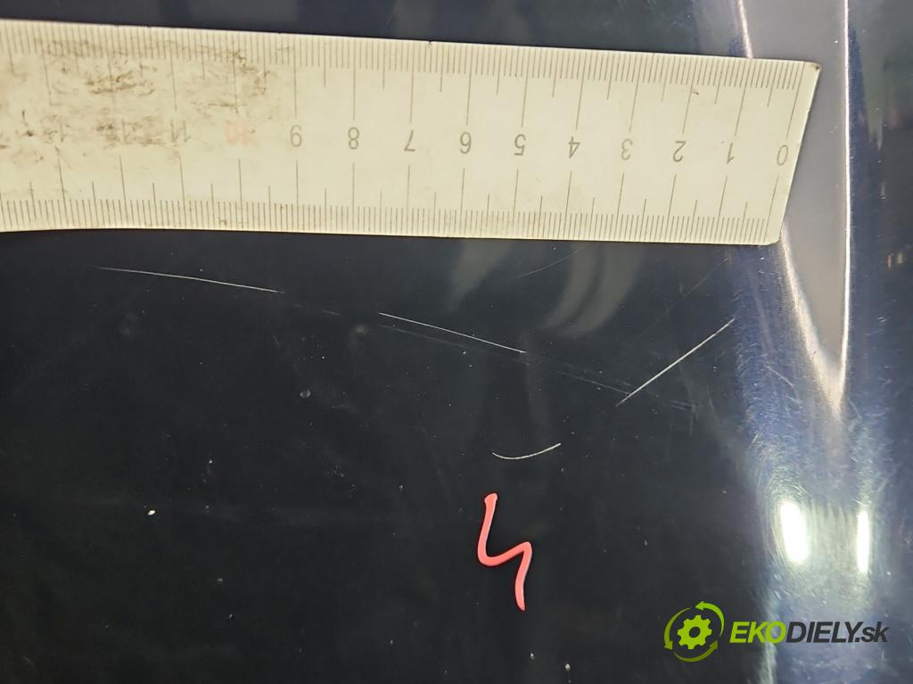 Audi A6 C5 1997-2004 2.5 tdi 179KM automatic 132 kW 2496 cm3 5- kapota predná