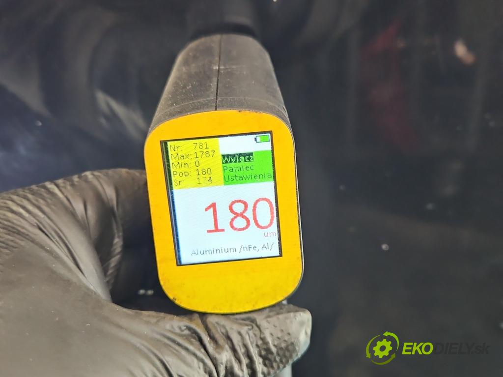 Audi A6 C5 1997-2004 2.5 tdi 179KM automatic 132 kW 2496 cm3 5- kapota predná