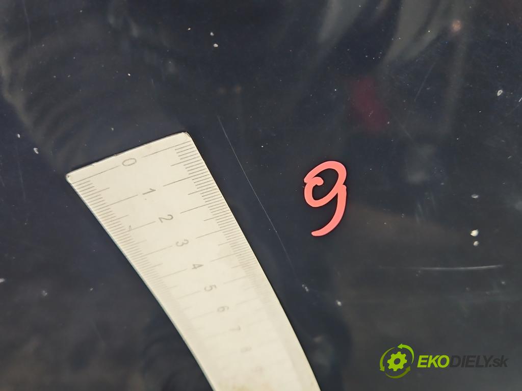 Audi A6 C5 1997-2004 2.5 tdi 179KM automatic 132 kW 2496 cm3 5- kapota predná