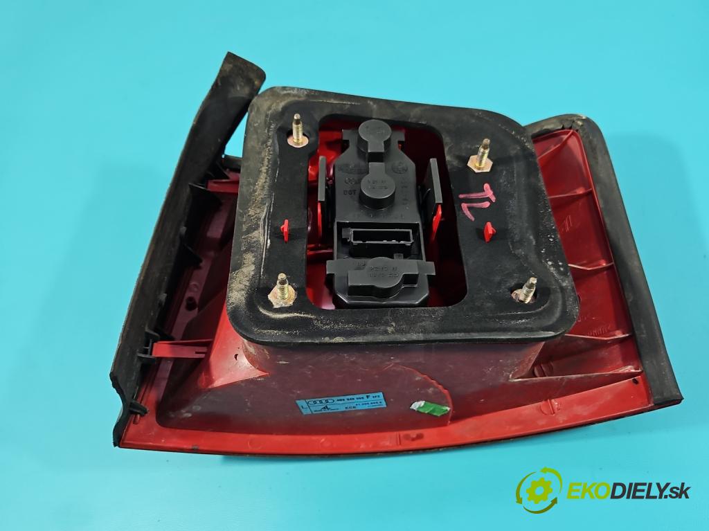 Audi A6 C5 1997-2004 2.5 tdi 179KM automatic 132 kW 2496 cm3 5- svetlo / reflektor zadné ľavé  (Kľučka dverí ostatné)