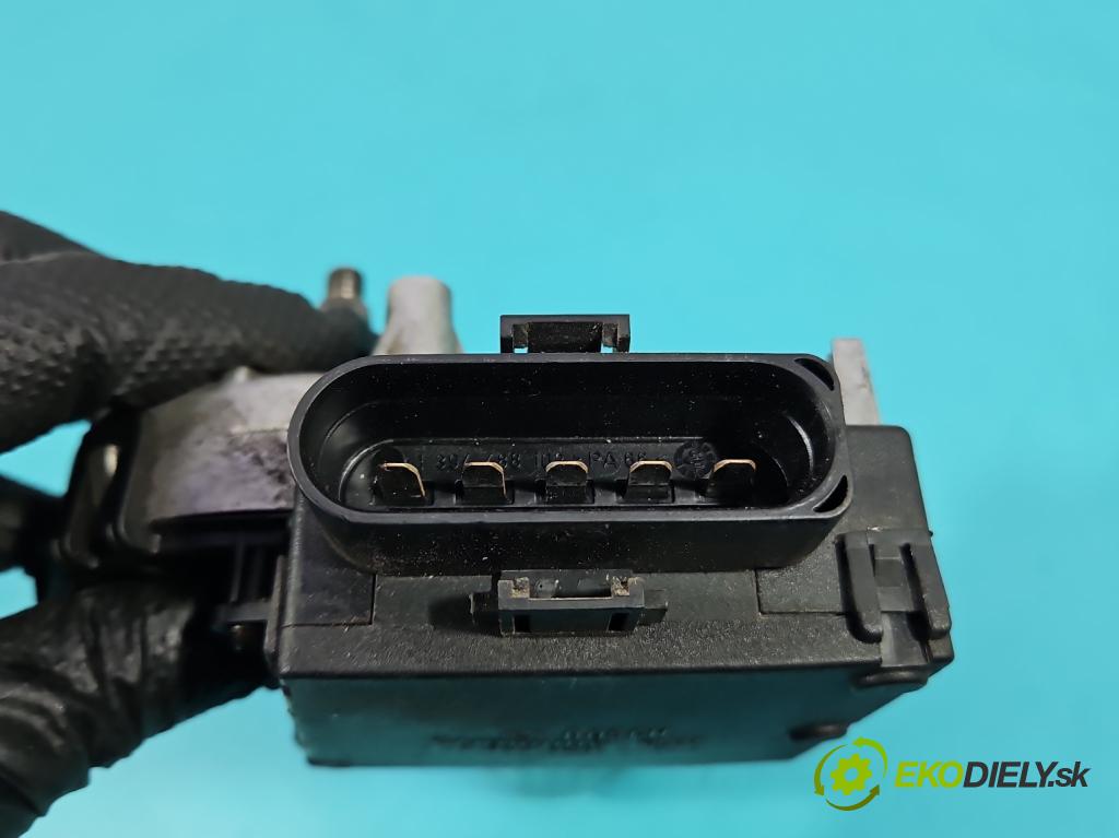 Vw Sharan I 1995-2010 1.9 tdi 116 HP automatic 85 kW 1896 cm3 5- motor stieračov predné 0390241441