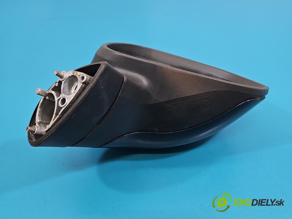 Seat Ibiza IV 6J 2008-2017 1.2 12V 69KM manual 51 kW 1198 cm3 3- zrkadlo pravé  (Kľučka dverí ostatné)