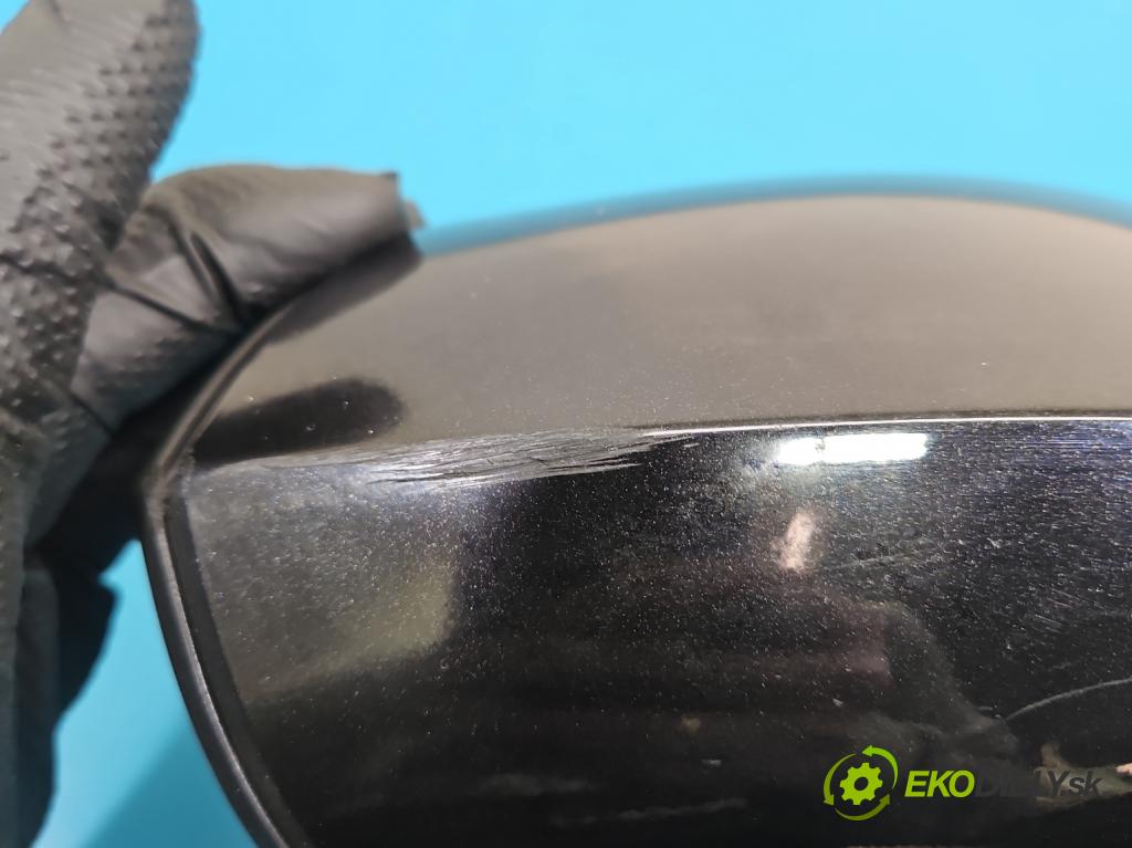 Seat Ibiza IV 6J 2008-2017 1.2 12V 69KM manual 51 kW 1198 cm3 3- zrkadlo pravé  (Kľučka dverí ostatné)