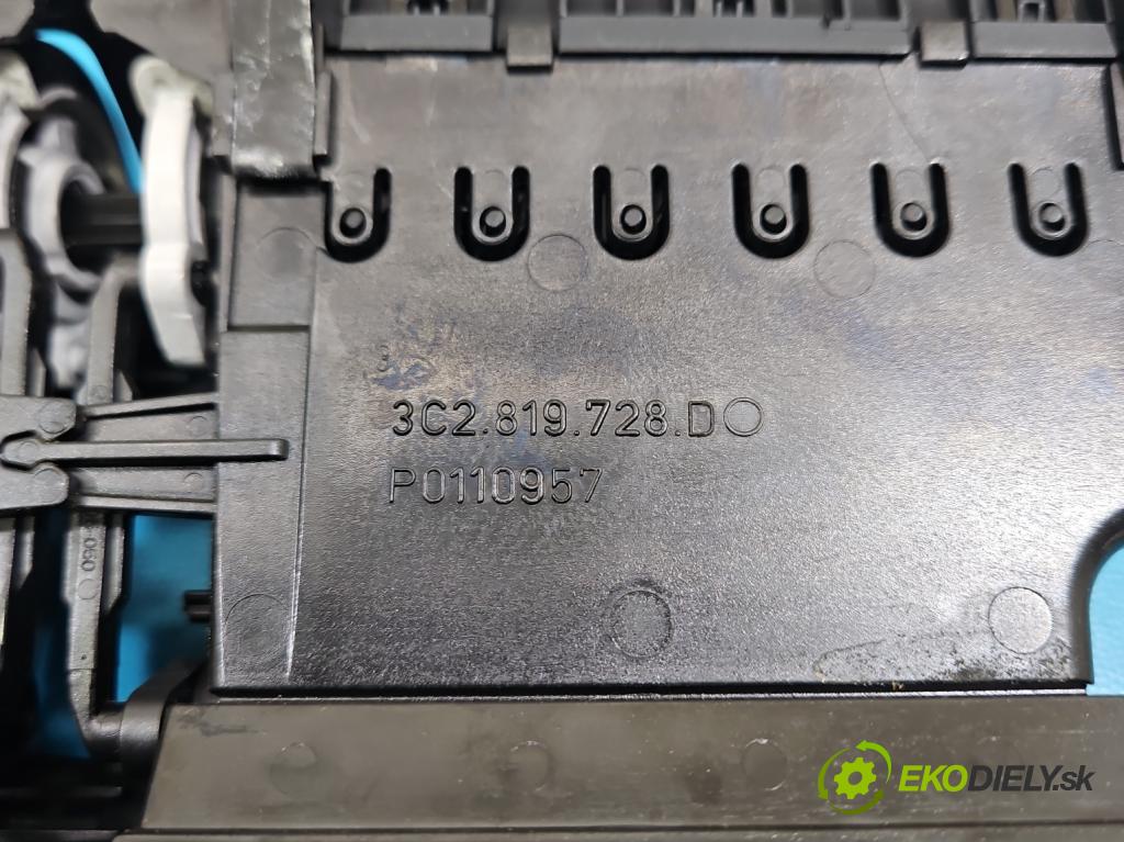 Vw Passat B6 2005-2010 2.0 tdi 140 HP manual 103 kW 1968 cm3 5- Mřížka: kúrenia stredová 3C2819728D (Mriežka kúrenia (fukár))
