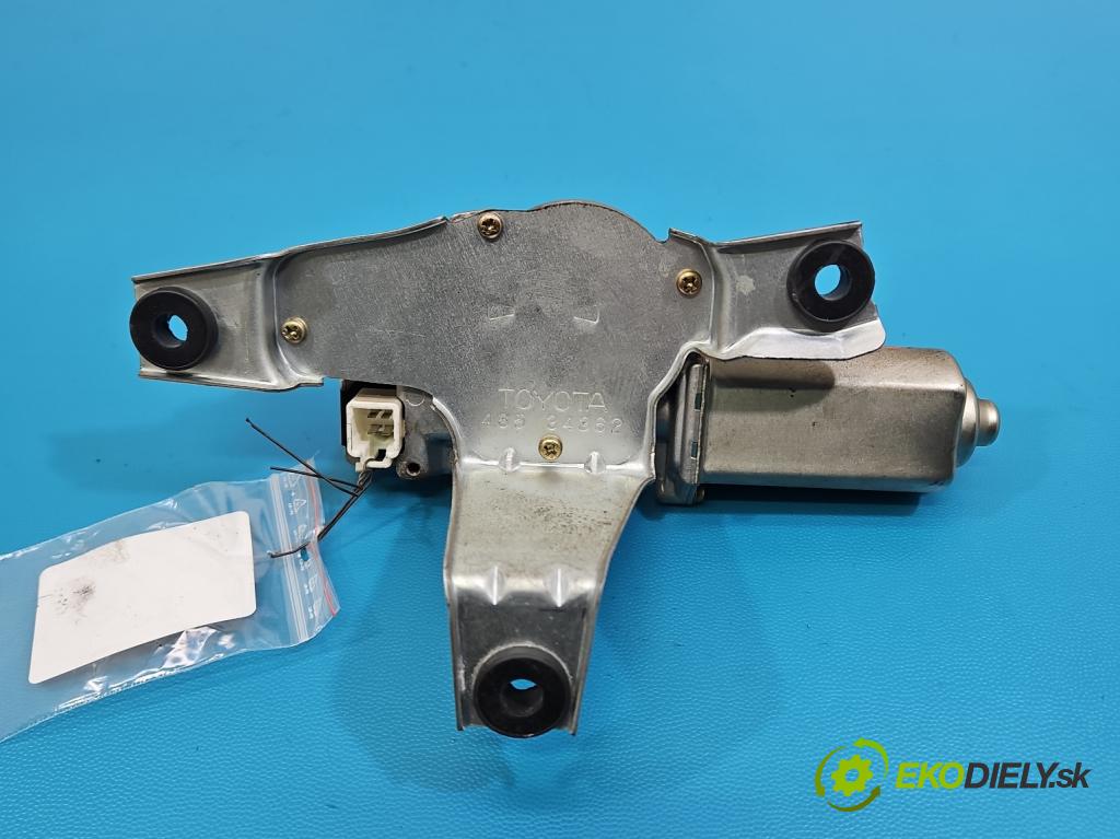 Toyota Corolla E12 2001-2009 1.6 vvti 110 HP manual 81 kW 1598 cm3 5- motor stieračov zadné