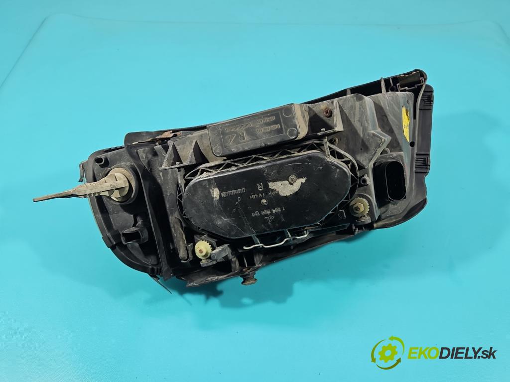 Vw Sharan I 1995-2010 1.9 tdi 116 HP automatic 85 kW 1896 cm3 5- Reflektor: pravý 0301182202 (Svetlo predné pravé)