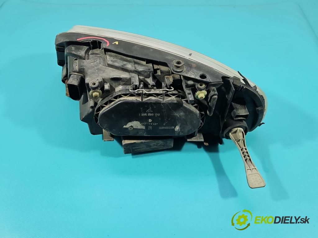 Vw Sharan I 1995-2010 1.9 tdi 116 HP automatic 85 kW 1896 cm3 5- Reflektor: pravý 0301182202 (Svetlo predné pravé)