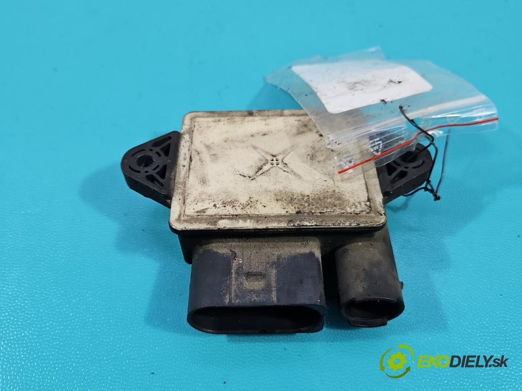 Mercedes ML W164 2005-2011 3.0 CDI V6 224hp automatic 165 kW 2987 cm3 5- Relé: svíčky: zařicích: 0522140709 (Relé)