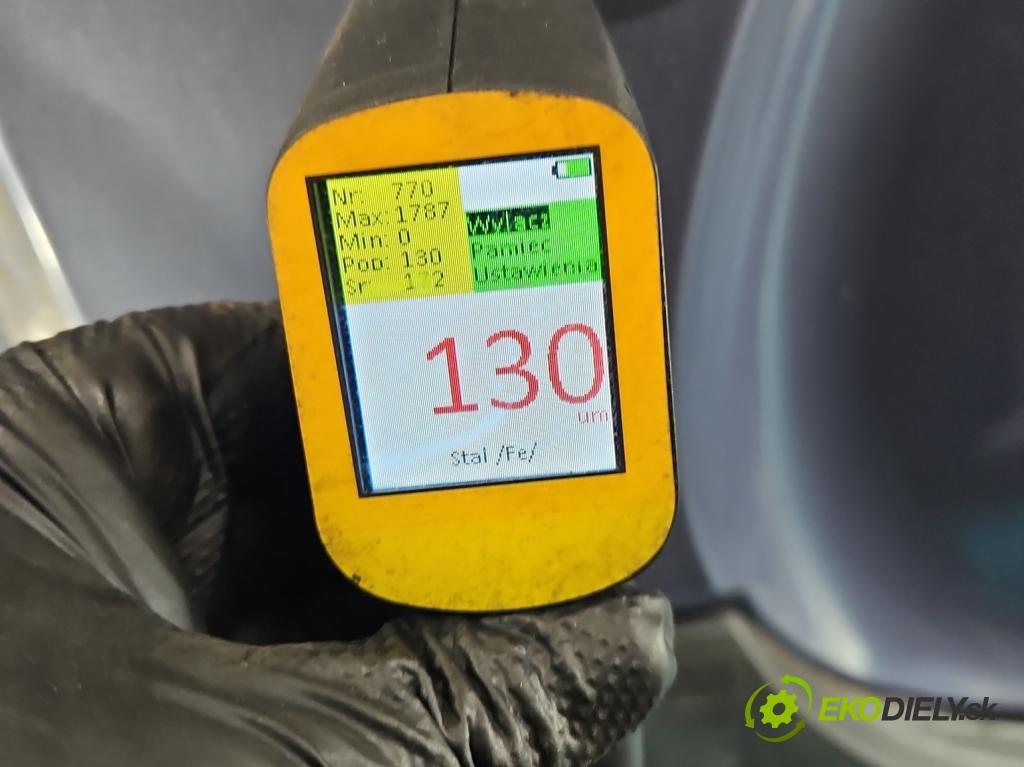 Toyota Rav4 I 1994-2000 2.0 16V 129 HP manual 95 kW 1998 cm3 3- zadna kufor  (Kapota zadná (kufor))