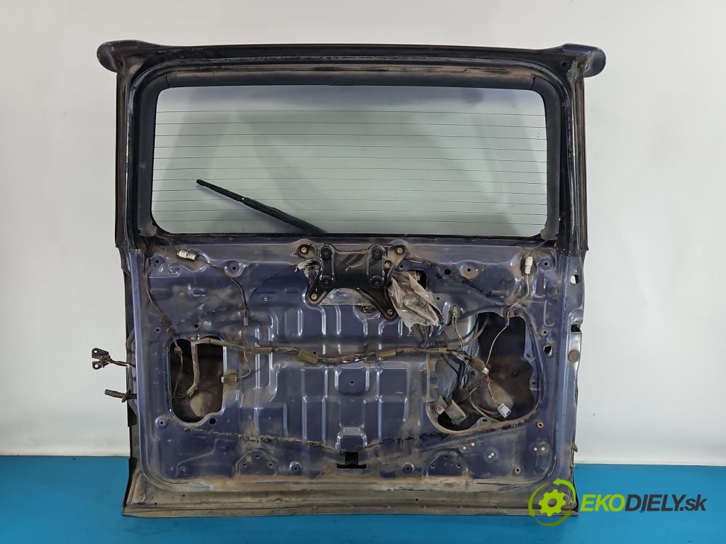 Toyota Rav4 I 1994-2000 2.0 16V 129 HP manual 95 kW 1998 cm3 3- zadna kufor  (Kapota zadná (kufor))