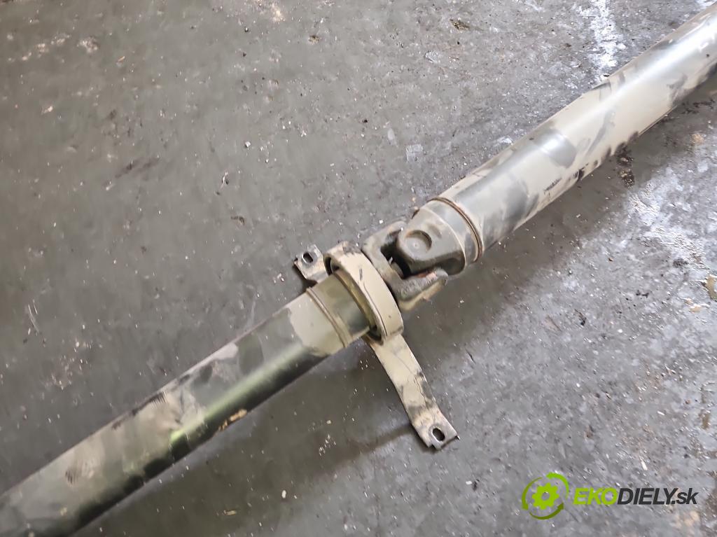 Audi A6 C5 1997-2004 2.5 tdi 179KM automatic 132 kW 2496 cm3 5- hřídel hnací zadní 4B0521106F (Kardanový hřídel)