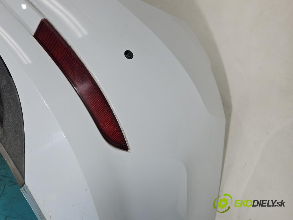 Skoda Octavia IV 2019- 2.0 TDI 116 hp manual 85 kW 1968 cm3 5- nárazník zadní  (Klika dveří ostatní)