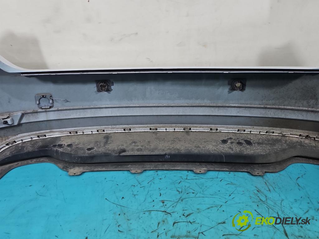 Skoda Octavia IV 2019- 2.0 TDI 116 hp manual 85 kW 1968 cm3 5- nárazník zadní  (Klika dveří ostatní)