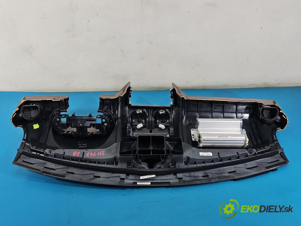 Mercedes ML W164 2005-2011 3.0 CDI V6 224hp automatic 165 kW 2987 cm3 5- kokpit,pristrojová doska rozdeľovacia A2518600805