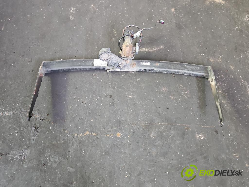 Vw Passat B6 2005-2010 2.0 tdi 140 hp manual 103 kW 1968 cm3 5- oko tažné  (Tažné zařízení)