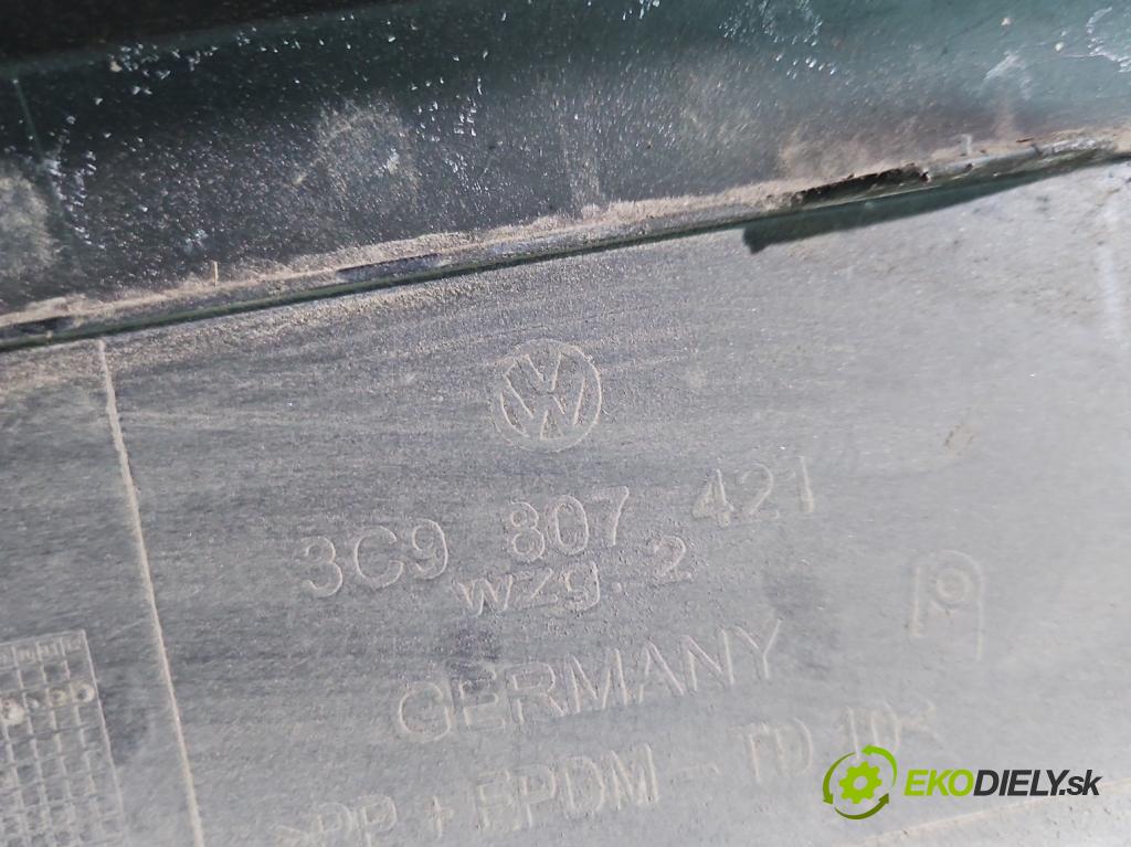 Vw Passat B6 2005-2010 2.0 tdi 140 hp manual 103 kW 1968 cm3 5- nárazník zadní 3C9807421 (Klika dveří ostatní)