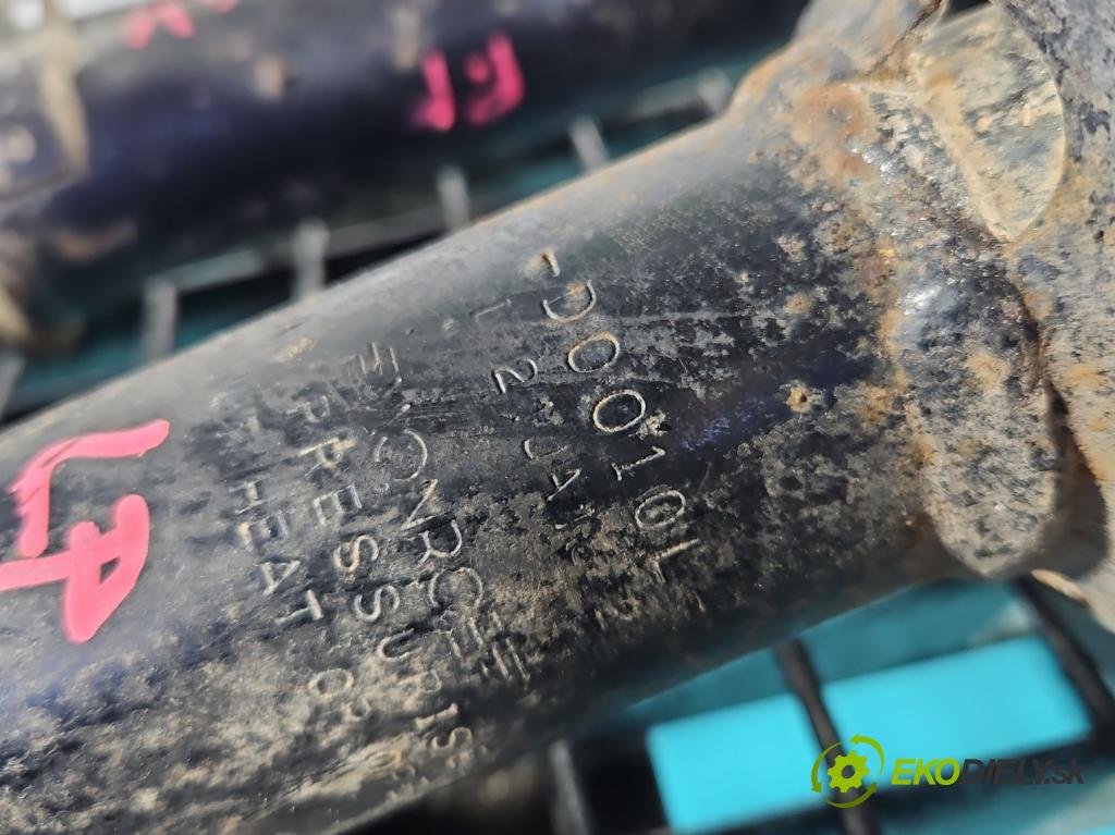 Toyota Rav4 I 1994-2000 2.0 16V 129 HP manual 95 kW 1998 cm3 3- tlmič predné komplet