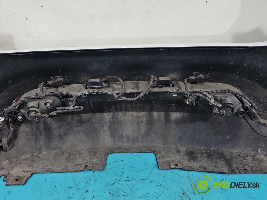 Fiat Bravo II 2007-2014 1.4 T 120 hp manual 88 kW 1368 cm3 5- nárazník zadní  (Klika dveří ostatní)