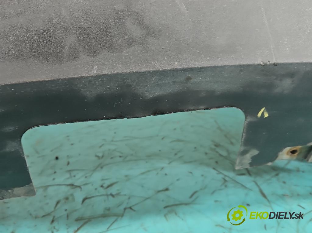 Fiat Bravo II 2007-2014 1.4 T 120 hp manual 88 kW 1368 cm3 5- nárazník zadní  (Klika dveří ostatní)