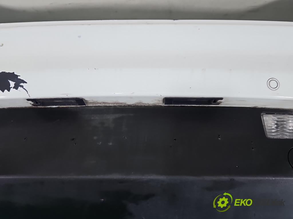 Fiat Bravo II 2007-2014 1.4 T 120 hp manual 88 kW 1368 cm3 5- nárazník zadní  (Klika dveří ostatní)