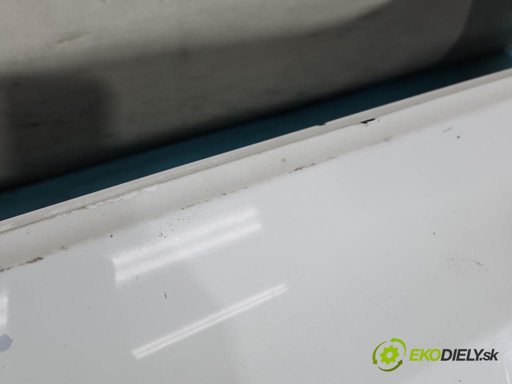 Fiat Bravo II 2007-2014 1.4 T 120 hp manual 88 kW 1368 cm3 5- nárazník zadní  (Klika dveří ostatní)