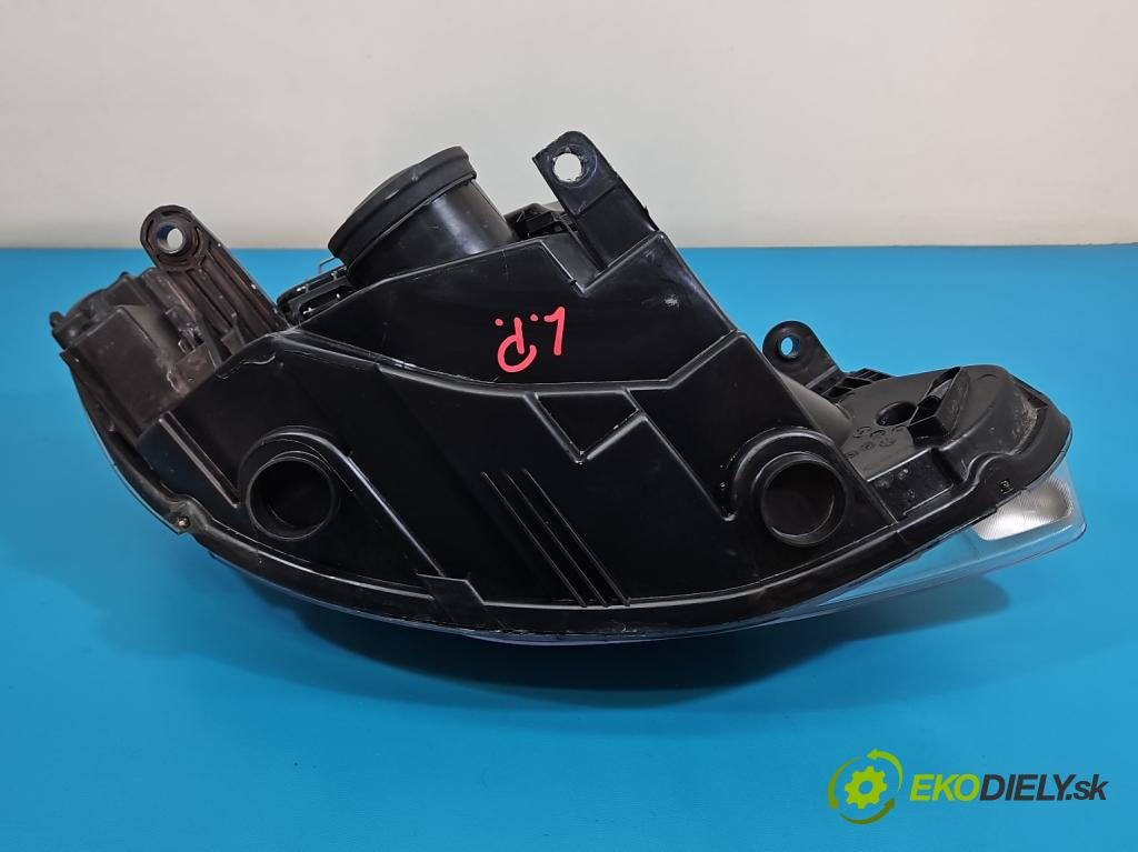 Seat Ibiza IV 6J 2008-2017 1.2 12V 69KM manual 51 kW 1198 cm3 3- světlo levý  (Klika dveří ostatní)