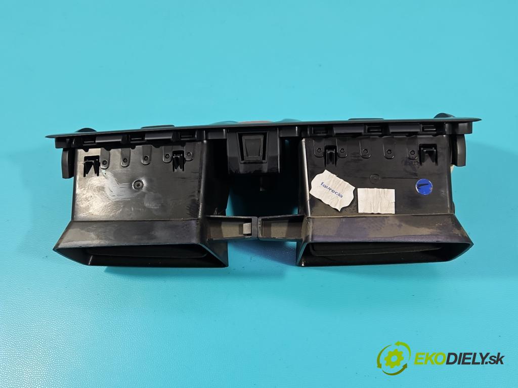 Renault Megane III 2008-2016 1.9 dci 131 HP manual 96 kW 1870 cm3 5- Mřížka: kúrenia stredová  (Mriežka kúrenia (fukár))