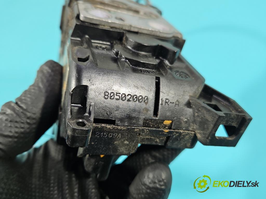 Renault Megane III 2008-2016 1.9 dci 131 HP manual 96 kW 1870 cm3 5- zámok predné pravý 80502000