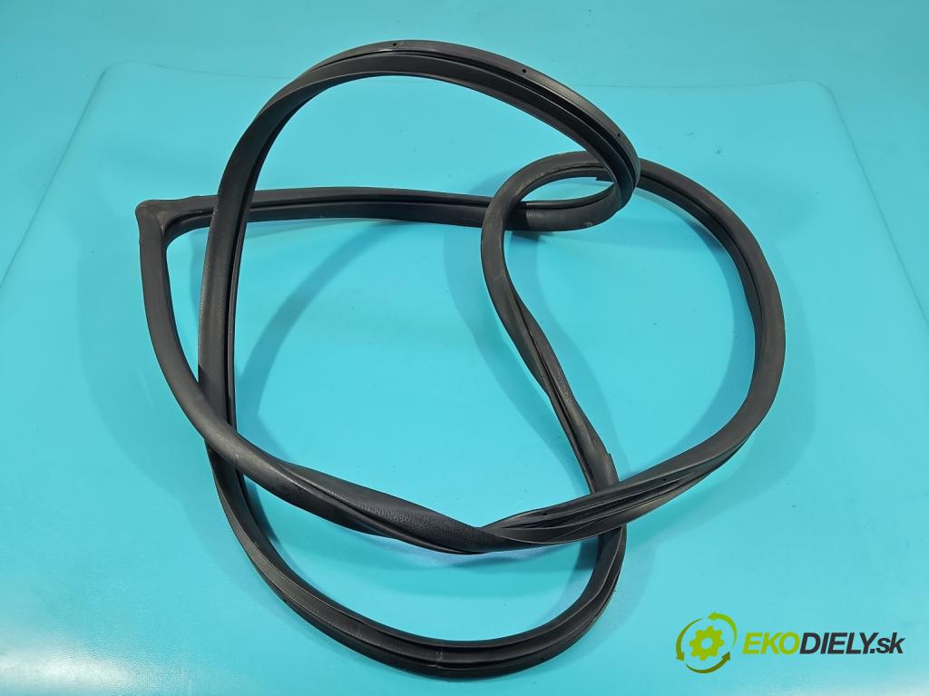 Hyundai Santa Fe III 2012–2018 2.4 GDI 190 HP automatic 140 kW 2359 cm3 5- Těsnění: dvere predné pravé 