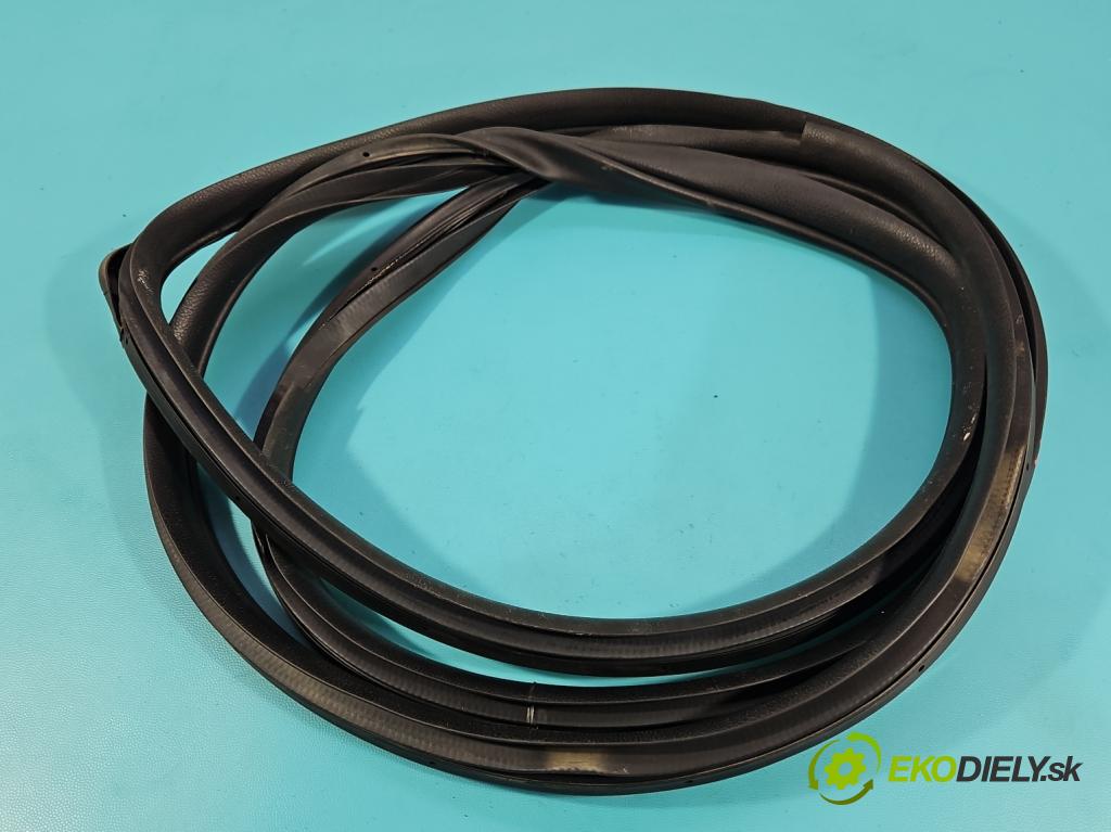 Hyundai Santa Fe III 2012–2018 2.4 GDI 190 HP automatic 140 kW 2359 cm3 5- Těsnění: dvere zadné ľavé  (Karoséria ostatné)