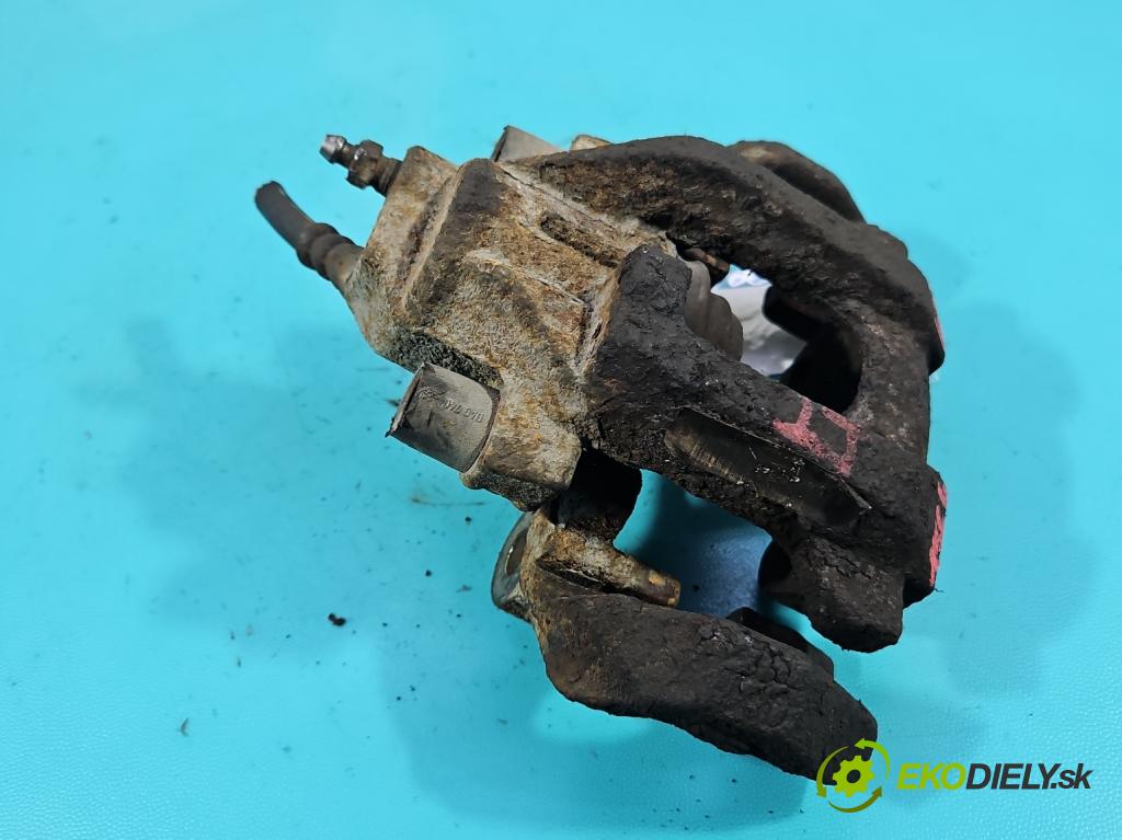 Mercedes ML W164 2005-2011 3.0 CDI V6 224hp automatic 165 kW 2987 cm3 5- brzdič zadné ľavý  (Kľučka dverí ostatné)