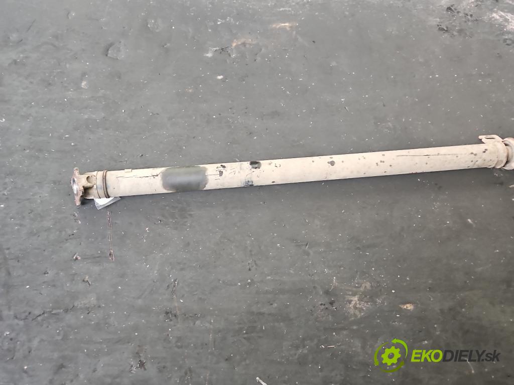 Toyota Rav4 IV 2013-2018 2.0 D4D 124hp manual 91 kW 1998 cm3 5- Hřídel: zadné  (Kardaňový hriadeľ)