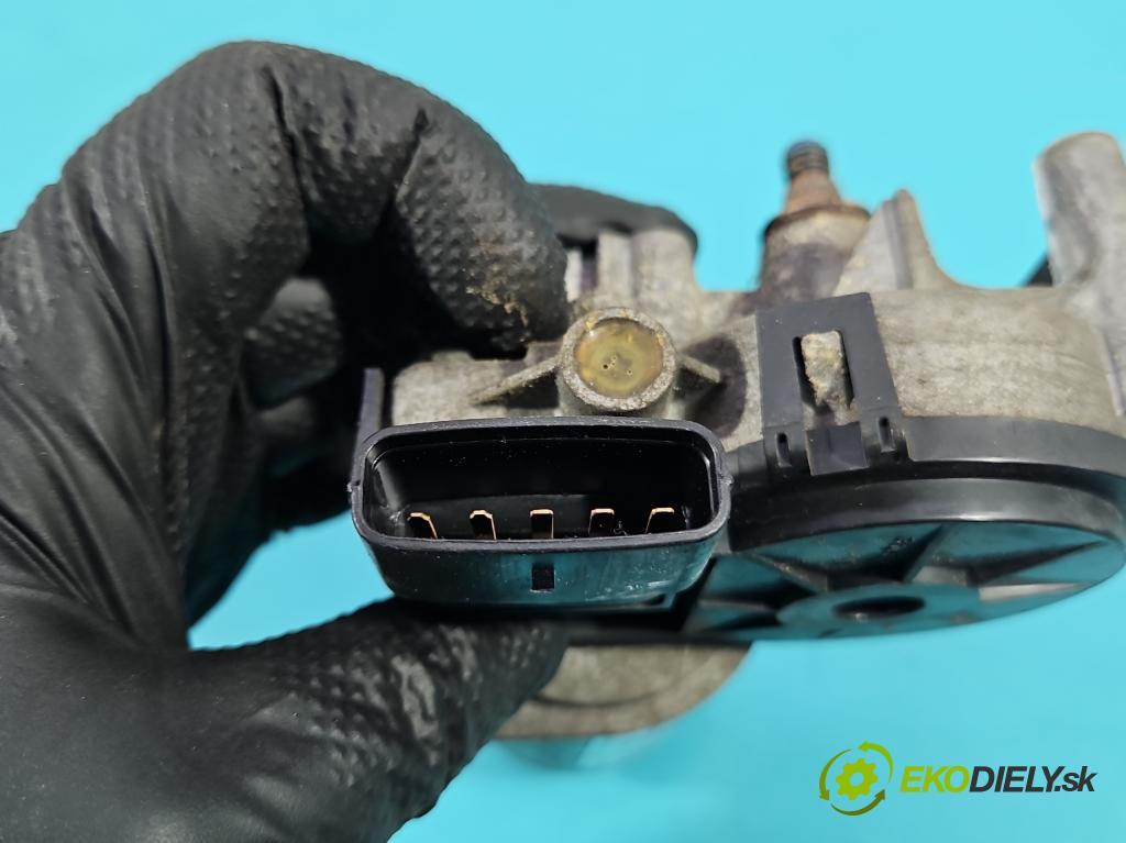 Hyundai Santa Fe III 2012–2018 2.4 GDI 190 hp automatic 140 kW 2359 cm3 5- motor stěračů přední