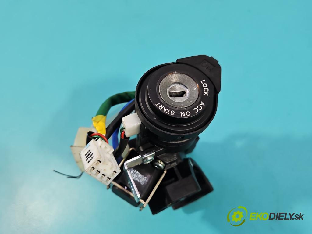 Hyundai Santa Fe III 2012–2018 2.4 GDI 190 HP automatic 140 kW 2359 cm3 5- Spínačka  (Spínacia skrinka)