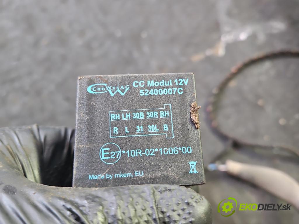 Toyota Rav4 IV 2013-2018 2.0 D4D 124 hp manual 91 kW 1998 cm3 5- oko tažné  (Tažné zařízení)