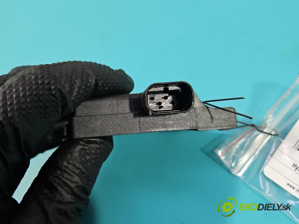 Hyundai Santa Fe III 2012–2018 2.4 GDI 190 HP automatic 140 kW 2359 cm3 5- riadiaca jednotka ostatné 88952-4Z500