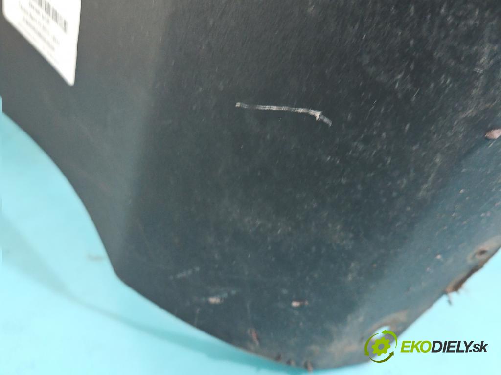 Toyota Rav4 IV 2013-2018 2.0 D4D 124 hp manual 91 kW 1998 cm3 5- nárazník zadní  (Klika dveří ostatní)