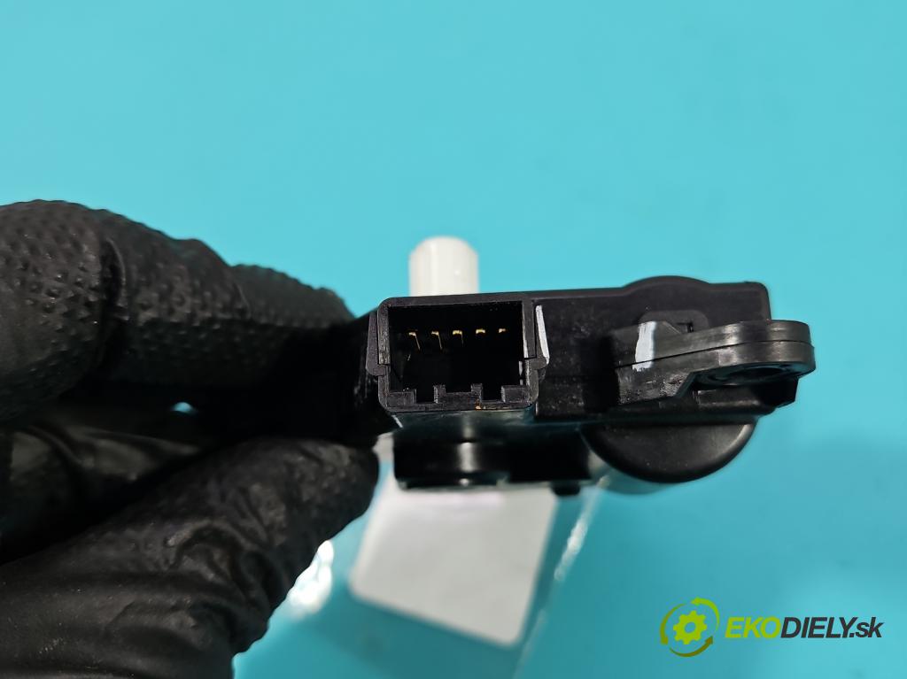 Hyundai Santa Fe III 2012–2018 2.4 GDI 190 HP automatic 140 kW 2359 cm3 5- motor: kúrenia D266-NE9AA02