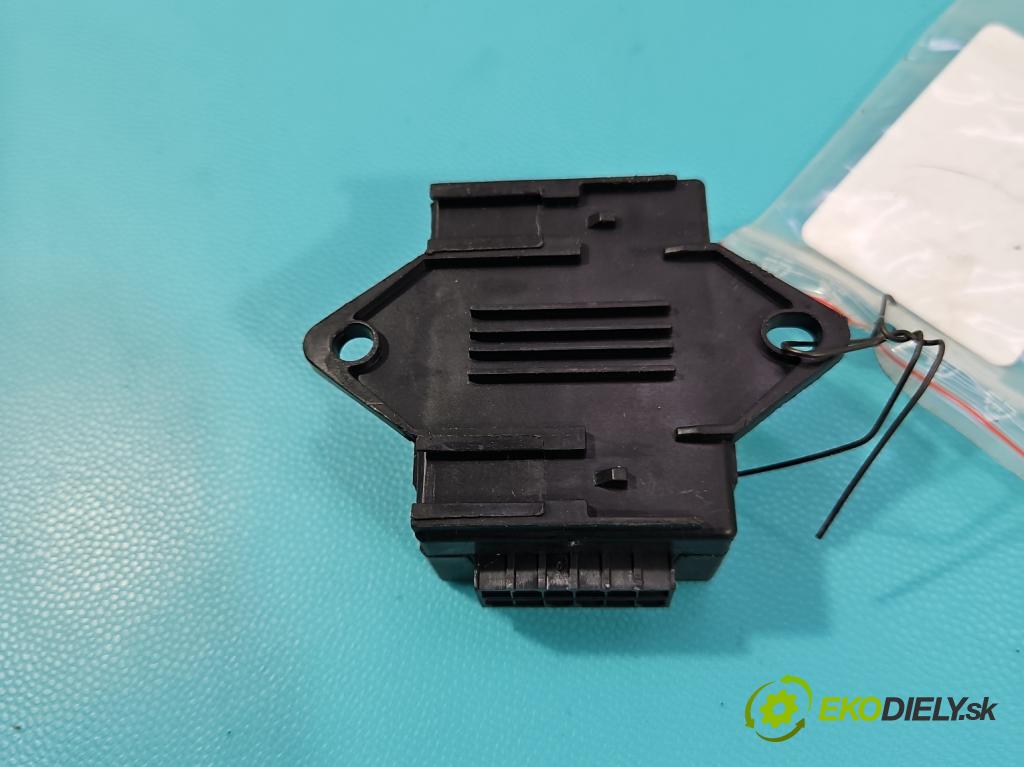 Hyundai Santa Fe III 2012–2018 2.4 GDI 190 hp automatic 140 kW 2359 cm3 5- řídící jednotka 12008168D