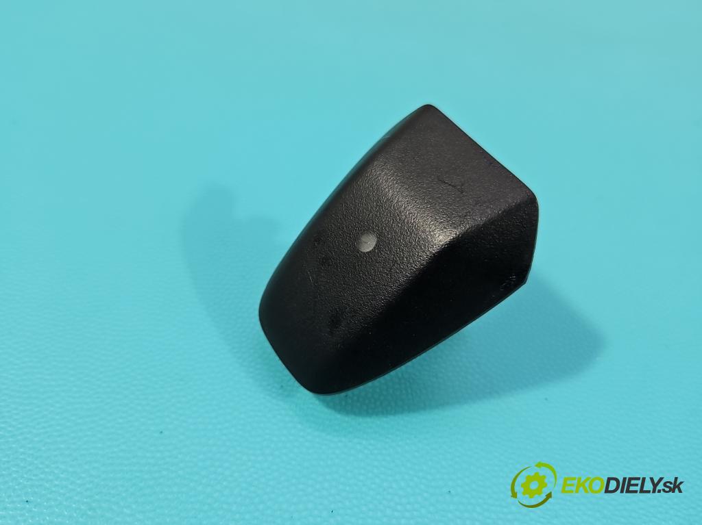 Hyundai Santa Fe III 2012–2018 2.4 GDI 190 hp automatic 140 kW 2359 cm3 5- snímač stmívání 97253-3S000