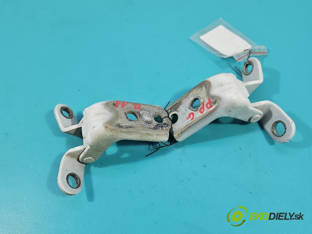 Hyundai Santa Fe III 2012–2018 2.4 GDI 190 hp automatic 140 kW 2359 cm3 5- Závěs: dveře přední pravý