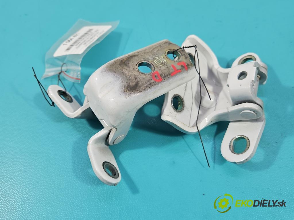 Hyundai Santa Fe III 2012–2018 2.4 GDI 190 hp automatic 140 kW 2359 cm3 5- Závěs: dveře zadní levý