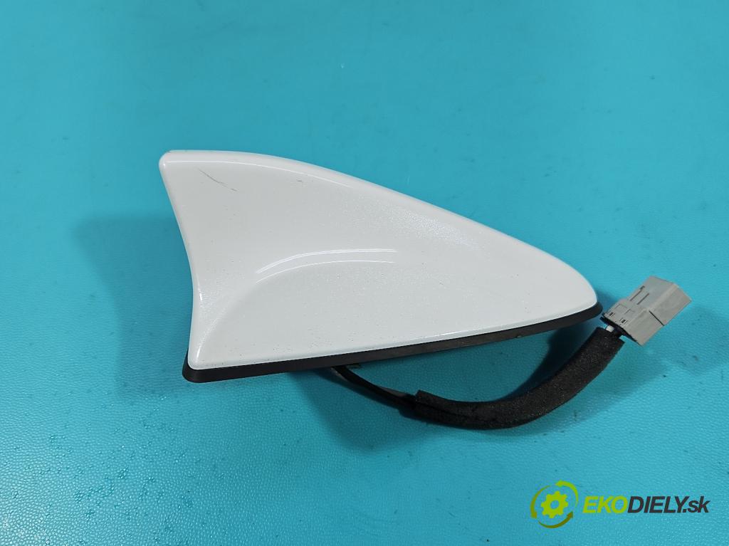 Hyundai Santa Fe III 2012–2018 2.4 GDI 190 HP automatic 140 kW 2359 cm3 5- Antena 96210-4Z050