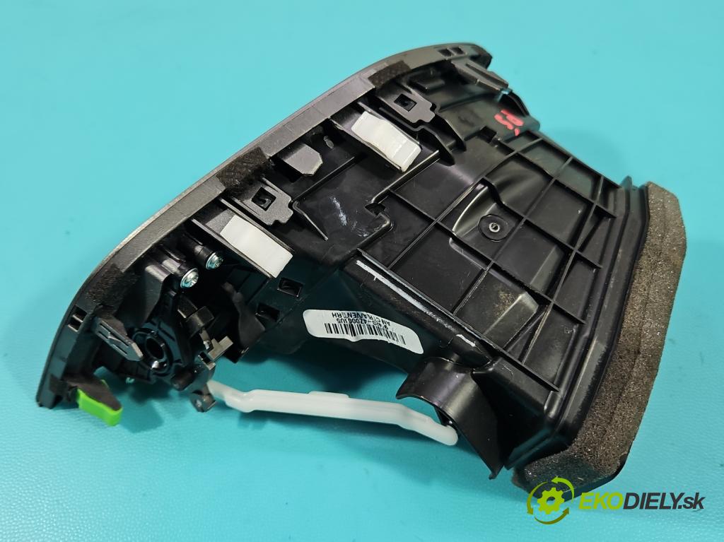 Hyundai Santa Fe III 2012–2018 2.4 GDI 190 HP automatic 140 kW 2359 cm3 5- Mřížka: kúrenia stredová 97420-4Z000 (Mriežka kúrenia (fukár))