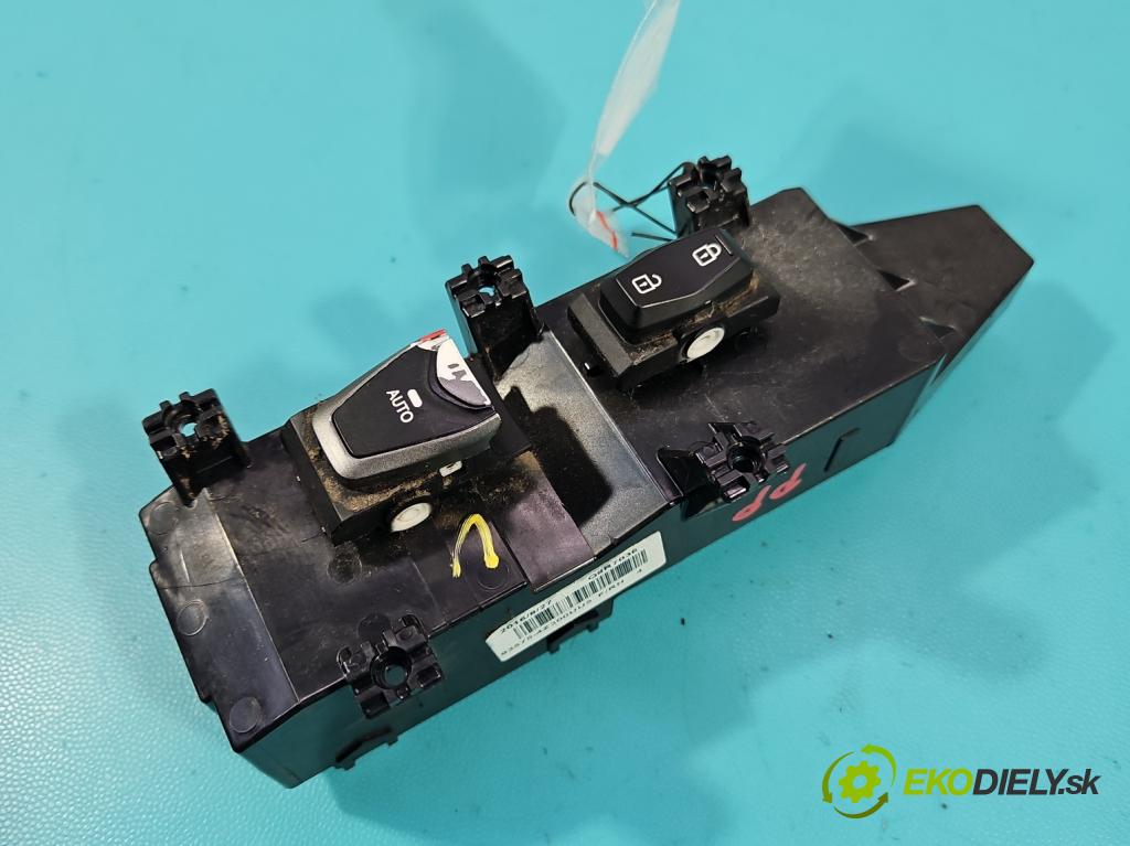 Hyundai Santa Fe III 2012–2018 2.4 GDI 190 hp automatic 140 kW 2359 cm3 5- Přepínač oken zpětných zrcátek 93575-4Z300